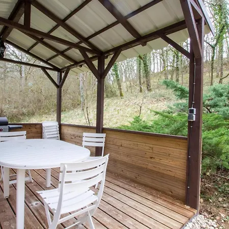 Rustique Avec Terrasse Et Wifi Au Coeur Du Perigord Noir - Fr-1-616-387 Holiday home