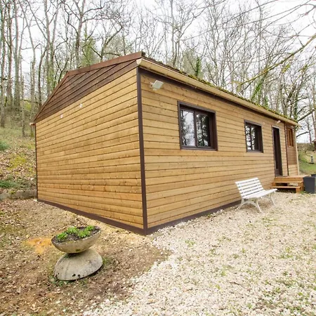 Hébergement de vacances Rustique Avec Terrasse Et Wifi Au Cœur Du Périgord Noir - Fr-1-616-387 *