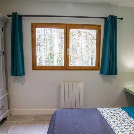 Rustique Avec Terrasse Et Wifi Au Coeur Du Perigord Noir - Fr-1-616-387 Saint-Pompont