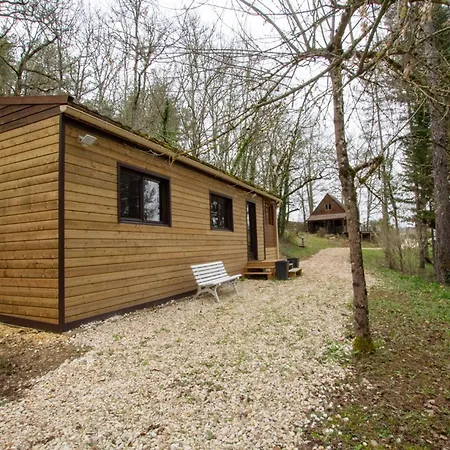 Rustique Avec Terrasse Et Wifi Au Coeur Du Perigord Noir - Fr-1-616-387 Holiday home Saint-Pompont