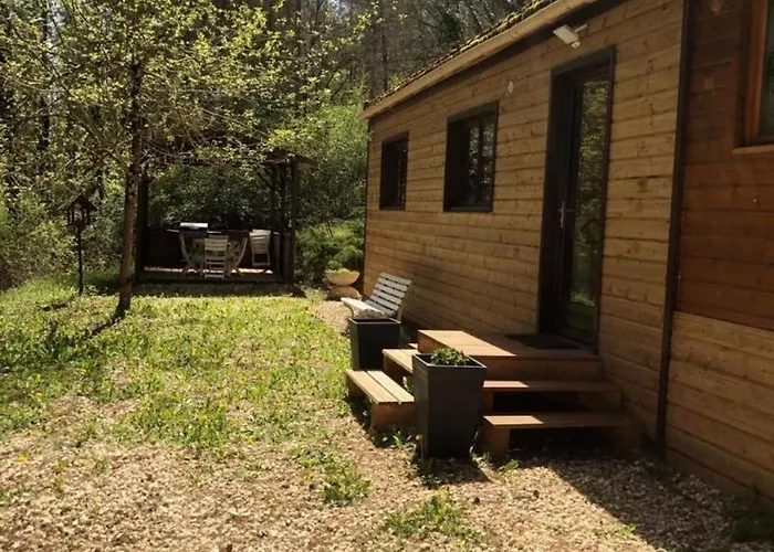 Casa de Férias Rustique Avec Terrasse Et Wifi Au Coeur Du Perigord Noir - Fr-1-616-387
